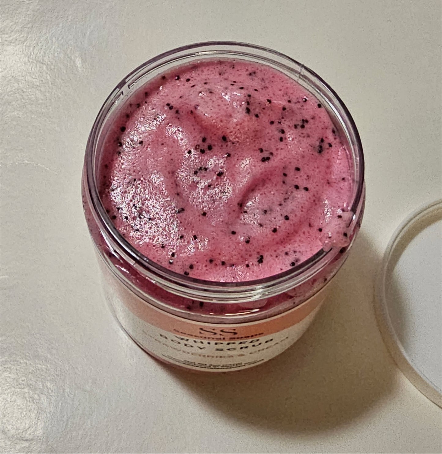Exfoliante natural de jabón batido Fresas con crema